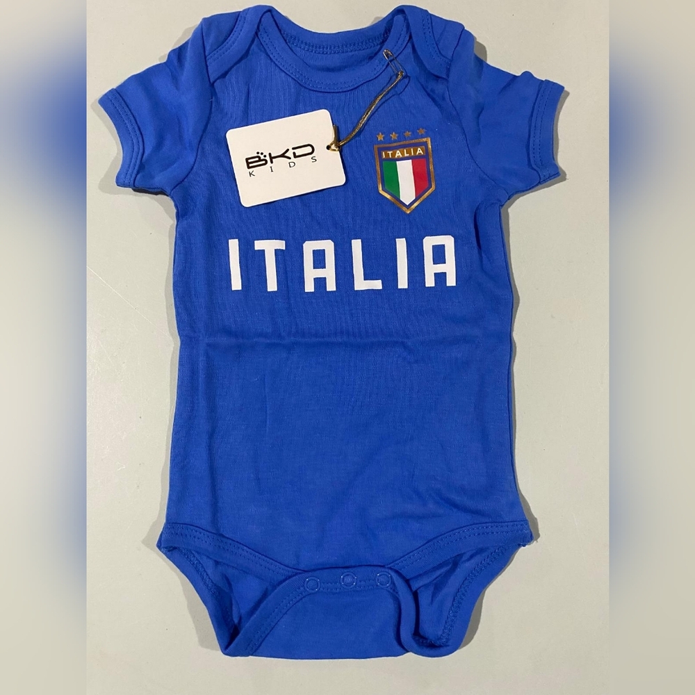 Brand New With Tags 100% Cotton Italia Onesie For Babies